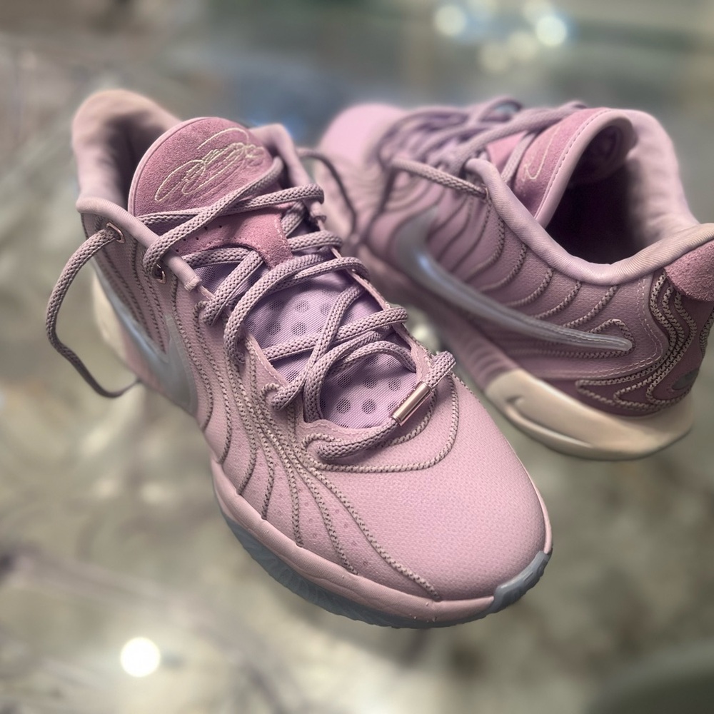 Nike LeBron XXI Serene HF5352 500